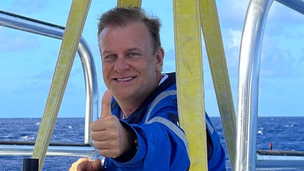 টাইটানিক অভিযানে গিয়ে নিখোঁজ হামিশ হার্ডিং আসলে কে? জানুন ৫ পর্যটকেরই পরিচয়