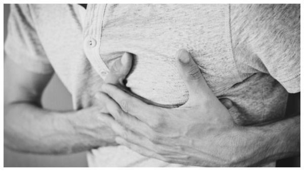 Heart Attack: হৃদরোগে আক্রান্ত যে কোনও সময় হতে পারেন! কেন তবে মারাত্মক হার্ট অ্যাটাক সোমবারেই হয়