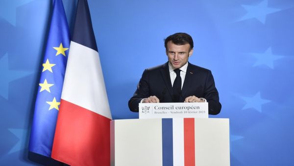 হিংসার জন্য দায়ী ভিডিও গেম! বাবা-মায়ের প্রতি বার্তা ফরাসি প্রেসিডেন্ট ম্যাক্রোঁর