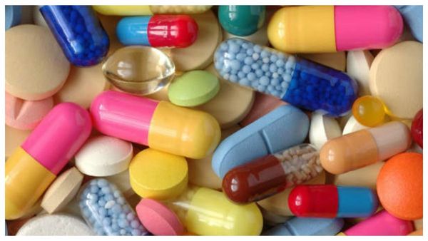 জ্বর-মাথাব্যথা-সহ ১৪ টি FDC ড্রাগের ওপরে নিষেধাজ্ঞা কেন্দ্রের! তালিকায় বহুল ব্যবহৃত ওষুধও