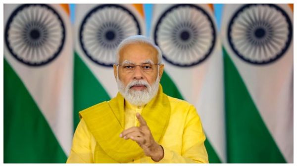 International Yoga Day: ‘ক্যামেরাসন’ যোগ দিবসে মোদীকে তীব্র কটাক্ষ কংগ্রেসের