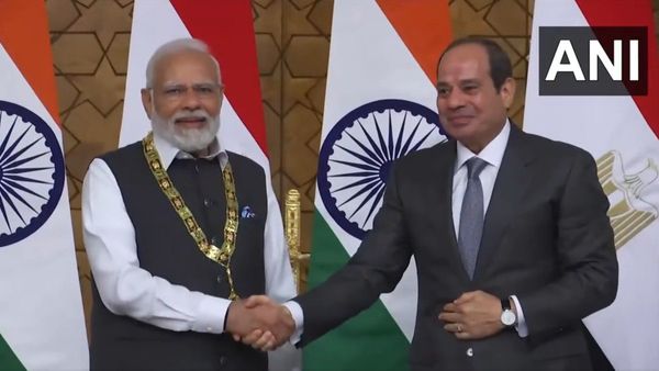 Narendra Modi's Egypt Visit: অর্ডার অফ দ্য নাইল! মিশরের সর্বোচ্চ রাষ্ট্রীয় সম্মানে ভূষিত মোদী