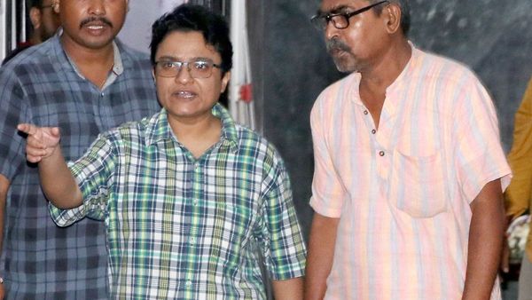 Suchetana Bhattacharjee: পুরুষ হবেন বুদ্ধকন্যা! কতটা জটিল সেই প্রক্রিয়া? কীভাবেই বা হওয়া সম্ভব?