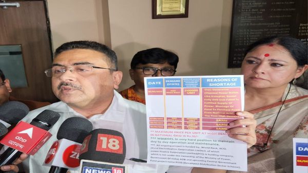 মমতার লোডশেডিংয়ের সরকার! শুভেন্দু দেখালেন চাঞ্চল্যকর নথি, পালালেন বিদ্যুৎ আধিকারিক