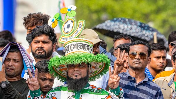 West Bengal Panchayat Election 2023: মনোনয়নে উত্তাল বাংলা! 'বিজয় উৎসব' শুরু তৃণমূলের