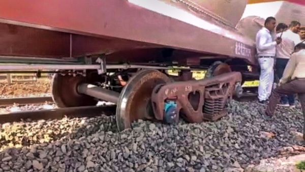 Train Derailed: ওডিশায় ফের দুর্ঘটনার কবলে মালগাড়ি, করমণ্ডল দুর্ঘটনায় বাড়ল মৃতের সংখ্যাও