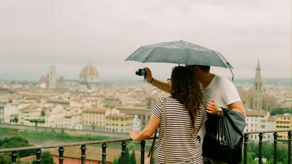 Travel: বৈশাখ-জৈষ্ঠ্যে বিয়ে, বর্ষায় হানিমুনে যাবেন কোথায়? জেনে নিন রাজ্যের কয়েকটি রোমান্টিক ডেস্টিনেশন