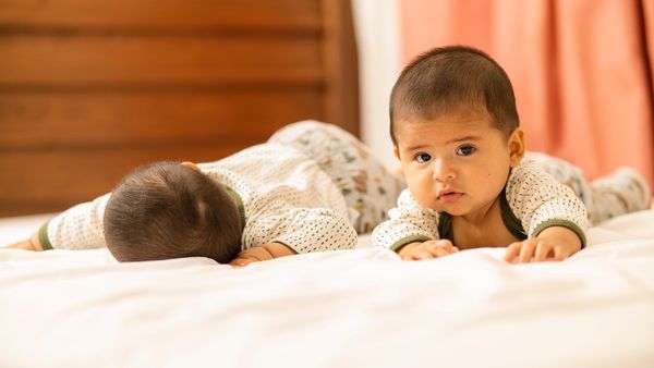 প্রতি ঘরেই রয়েছে যমজ সন্তান, আজব এই গ্রামের ঠিকানা রইল নিজের চোখেই দেখে আসুন