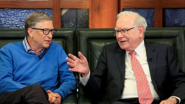 Warren Buffett: গেটস ফাউন্ডেশনে দিয়েছেন ১ কোটি, কে এই ওয়ারেন বাফেট?