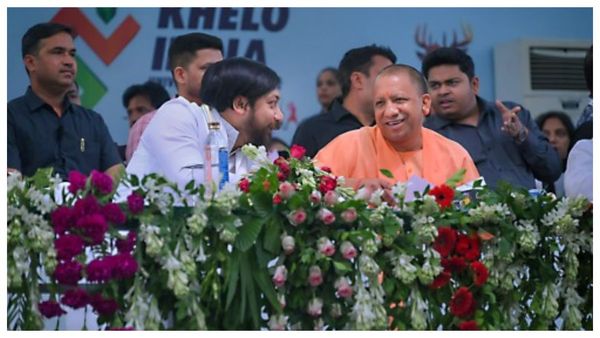 India Grand Prix: বুদ্ধ সার্কিটে ফিরছে গতির লড়াই, প্রথম টিকিট নিলেন যোগী আদিত্যনাথ