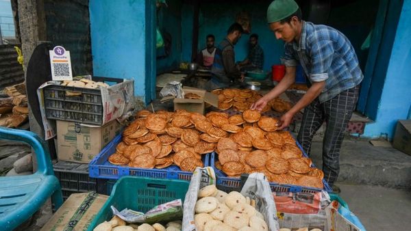 Business Ideas 2023: পাউরুটি বানিয়ে ৫০ হাজার টাকা রোজগার! কীভাবে শুরু করবেন এই ব্যবসা