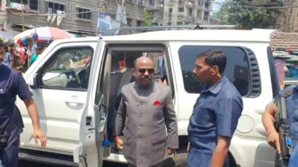 CV Anand Bose: নিজের নিয়োগ করা উপাচার্যের বিরুদ্ধেই তদন্তের নির্দেশ, কেন এমন সিদ্ধান্ত নিলেন রাজ্যপাল?