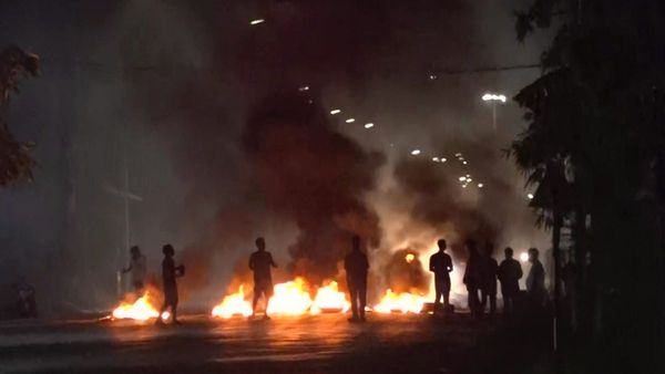 Manipur Imphal News: স্কুলের বাইরে এক মহিলাকে টার্গেট করে গুলি, টেনশন ইম্ফলে