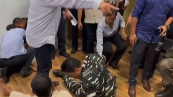 মেঘালয়ে মুখ্যমন্ত্রীর অফিসে হামলা! আহত ৫ নিরাপত্তা কর্মী