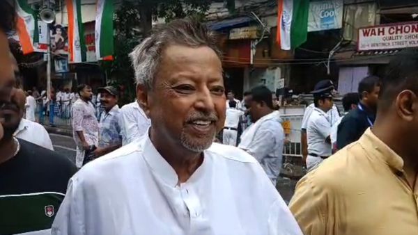 21 July Shahid Diwas: মুকুল চমক দিয়ে গেলেন শেষবেলায়, আবারও জল্পনার সূত্রপাত