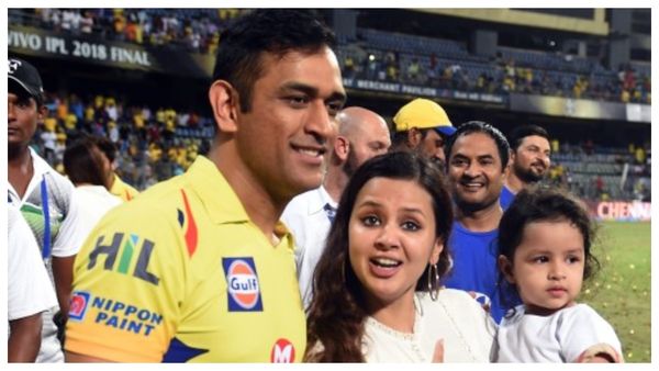 Sakshi Dhoni’s Favourite Actor: বলিউড অভিনেতারা নন, ধোনি পত্নী সাক্ষীর প্রিয় নায়কের নাম শুনলে অবাক হবেন আপনিও