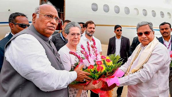 Bengaluru Opposition Meeting: বেঙ্গালুরুতে বিরোধীদের মহা বৈঠক, ইউপিএ-র অস্তিত্ব বিলোপের সম্ভাবনা