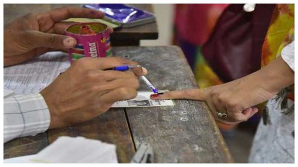 Panchayat Election 2023: রাজ্য নির্বাচন কমিশনকে চিঠি! বিমান বসু মনে করালেন তিনটি ভোট কক্ষের কথা