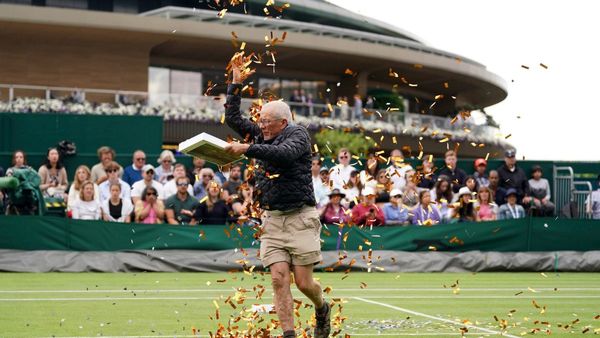 Wimbledon 2023: উইম্বলডনে জাস্ট স্টপ অয়েল আন্দোলনের ঢেউ, ধৃত ২! জকোভিচ, ইগা তৃতীয় রাউন্ডে