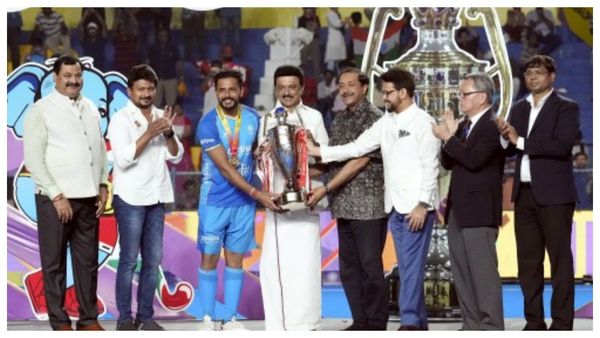 Indian Hockey Team: প্রধানমন্ত্রীর অভিনন্দন, স্ট্যালি‌নের আর্থিক পুরস্কার, ফ্লোরিডা থেকে গিলদের শুভেচ্ছা