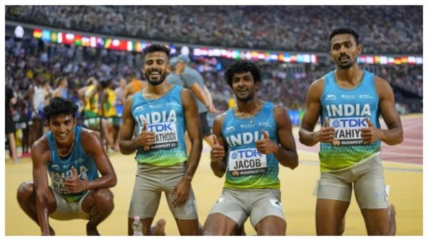 World Athletics Championships: আমেরিকাকে কড়া টক্কর, রেকর্ড গড়ে ফাই‌নালে ভারতের রিলে দল
