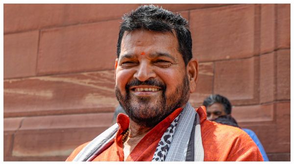 WFI Suspension: নির্বাসন ইস্যুতেও ফের সংঘাত, আন্দো‌লনকারী কুস্তিগীর বিরুদ্ধে বিস্ফোরক অভিযোগ ব্রিজ ভূষণের