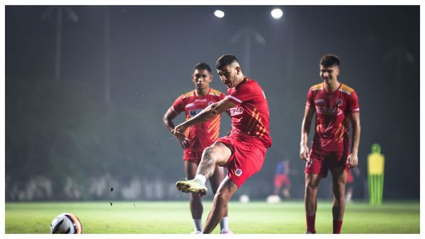 Durand Cup 2023: মঙ্গলবার সেমিফাইনালের লড়াই ইস্টবেঙ্গলের, নর্থ ইস্টের বিরুদ্ধে কীভাবে ছক সাজাচ্ছেন কুয়াদ্রাত?