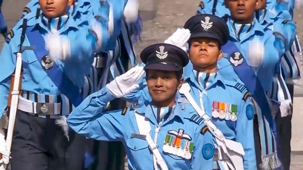 Indian Air Force Recruitment 2023: পশ্চিমবঙ্গের বায়ুসেনা ঘাঁটিতে শুরু হচ্ছে নিয়োগ! কীভাবে আবেদন জানুন