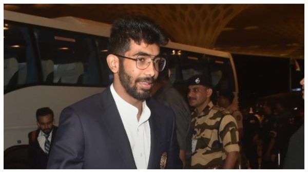 India vs Ireland T20I: বুমরাহের নেতৃত্বে স্বাধীনতা দিবসের সকালে আয়ারল্যান্ডের পথে টিম ইন্ডিয়া, দেখুন ছবি