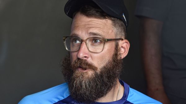 Sunrisers Hyderabad: ভেত্তোরি সানরাইজার্স হায়দরাবাদের হেড কোচ, চাকরি গেল ব্রায়ান লারার