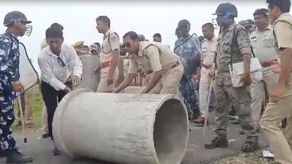 হাইকোর্টের নির্দেশে অবৈধ হোটেল উচ্ছেদ! ধুন্ধুমার পরিস্থিতি দিঘার মেরিন ড্রাইভে