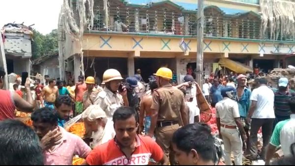তোলা তুলতো পুলিশ, জানতেন খাদ্যমন্ত্রী রথীন ঘোষ, দত্তপুকুরে বাজি কারখানা বিস্ফোরণে তৃণমূল যোগ