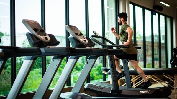 Health Tips: শারীরিক ও মানসিক ভাবে সুস্থ থাকতে আপনি এই টিপসগুলি মেনে চলতে পারেন