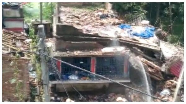 Duttapukur Blast: দত্তপুকুর বিস্ফোরণ কাণ্ড নিয়ে হাইকোর্টে জোড়া মামলা, একযোগে NIA এবং CBI তদন্তের দাবি