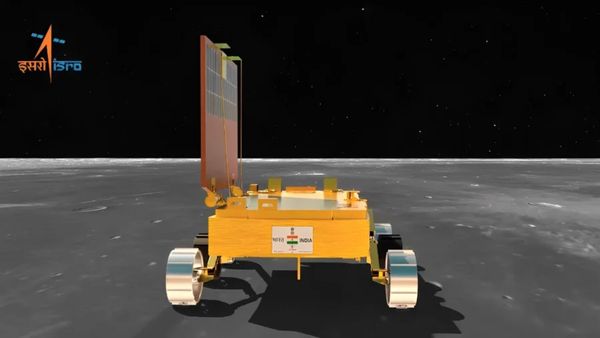 Chandrayaan 3: চাঁদের রহস্য উদ্ঘাটন হবে শীঘ্রই, প্রজ্ঞান রোভারকে নিয়ে আশার কথা শোনাল ইসরো