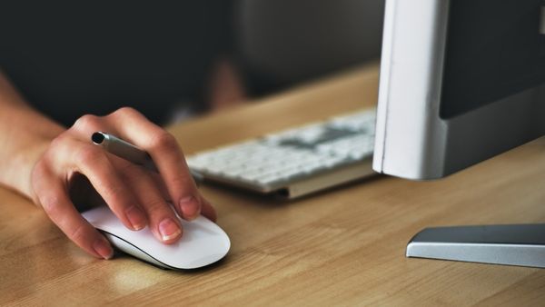 Business with IRCTC: বাম্পার অফার! ভারতীয় রেলের সঙ্গে ব্যবসা করে মাসে ৬০ হাজার রোজগার