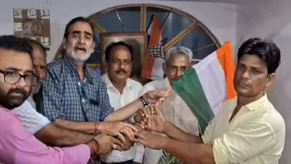 'আজব' দলবদল! বাঁকুড়ায় একমাত্র উপপ্রধান পেল কংগ্রেস