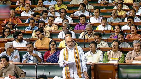 দিল্লি বিল-আস্থা ভোটের আগেই ফল প্রকাশ! ২০১৮-র থেকেও বড় জয়ের পথে মোদীর এনডিএ