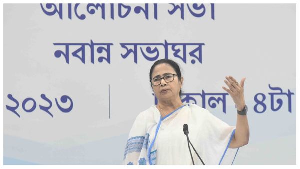 Mamata Banerjee: INDIA জোটের বৈঠকে যোগ দিতে মুম্বইয়ে যাচ্ছেন মুখ্যমন্ত্রী, জলসায় চায়ের আসরে যোগ দেবেন তিনি