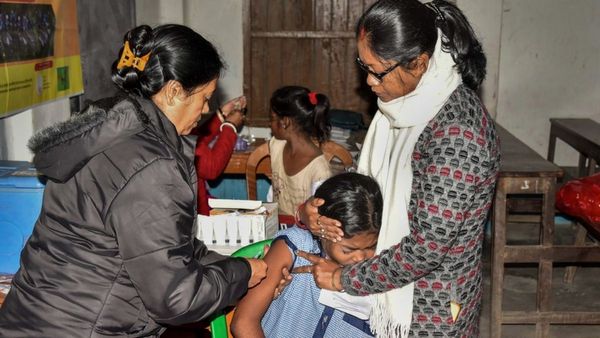 Rubella Vaccination: হাম এবং রুবেলা নির্মূলে বড় উদ্যোগ! সোমবার থেকে শুরু হচ্ছে টিকাকরণ কর্মসূচি
