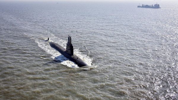 Submarine: সমুদ্র-বক্ষে দীর্ঘতম যাত্রার রেকর্ড ভারতের স্কোরপেনের, ৭০০০ কিলোমিটার পাড়ি দিয়ে পৌঁছল অস্ট্রেলিয়ায়