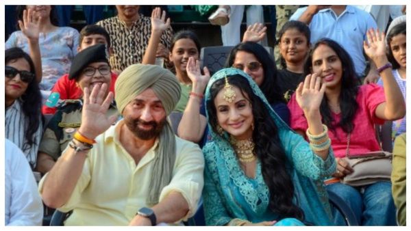 Gadar 2 And OMG 2 Movie Review: অক্ষয়-সানির জোর টক্করে জমজমাট শুক্রবারের বারবেলা