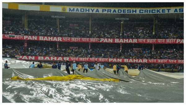 India vs Australia: কলম্বোর পর ইন্দোর, মাঠকর্মীদের কৃতিত্বকে কুর্ণিশ জানিয়ে বিশেষ পুরস্কার ঘোষণা