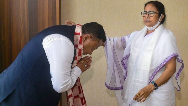 Lok Sabha Election 2024: বিজেপির নো-এন্ট্রি পাহাড়ে, গুরুংকে নিয়ে নয়া সমীকরণের ইঙ্গিত অনীতের