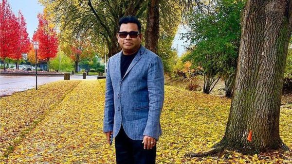 ২০০০ টাকার টিকিট কেটেও অনুষ্ঠান স্থলে ঢুকতে পেলেন না দর্শকরা, রহমানের কনসার্টে ধুন্ধুমার