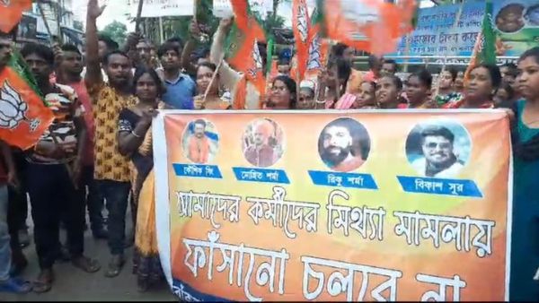 বিজেপিতে গৃহযুদ্ধ! দলের কর্মীদেরই 'মিথ্যা মামলা'য় ফাঁসাচ্ছেন বাঁকুড়া জেলা নেতৃত্ব