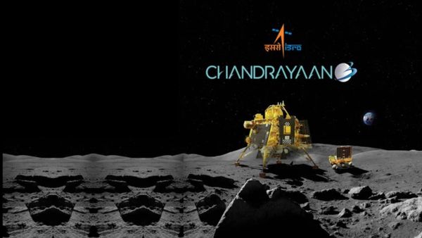 Chandrayaan 3: চাঁদের মাটিতে ‘স্লিপ মোডে’ বিক্রম আর প্রজ্ঞান, ‘ঘুম’ ভাঙবে কবে জানিয়ে দিল ইসরো