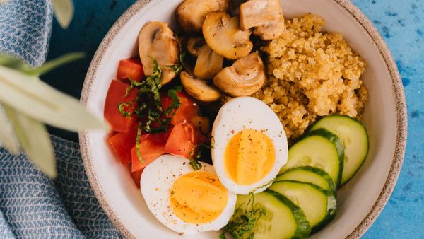 Boiled Egg Benefits: রোজ সকালে খাচ্ছেন ডিম সেদ্ধ, জানেন কি এর উপকারিতা সম্পর্কে?