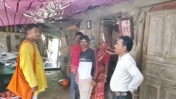 Lok sabha Election 2024: গৃহ সম্পর্ক অভিযানে স্মৃতি ইরানি, জগৎবল্লভপুরের মালিক পরিবারে সাজো সাজো রব