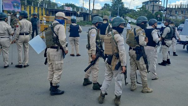 মণিপুরে হিংসা অব্যাহত! বেশ কিছু এলাকা বাদ দিয়ে আফস্পার অধীনে গোটা রাজ্য